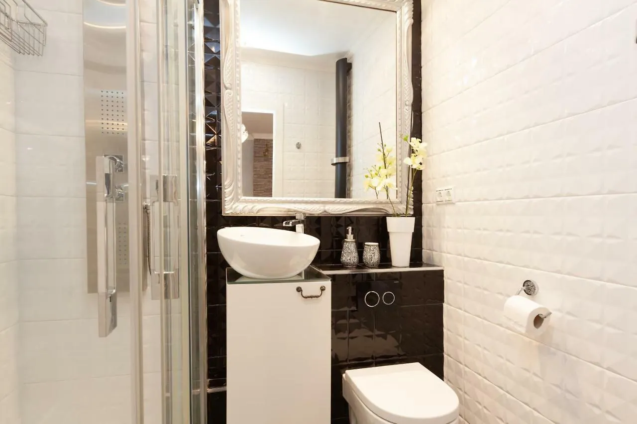 Rambla Poblenou&Mar Bella Beach Barselona 0*,  İspanya